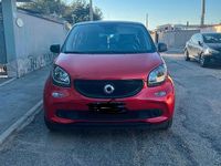 Usata Smart ForFour 75 CV (55 kW) 2019 Rosso Utilitaria