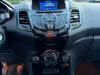 Usata Ford Fiesta Titanium 95 CV (69 kW) 2015 Grigio Utilitaria