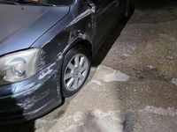 Usata Toyota Avensis 2005 Grigio Station wagon