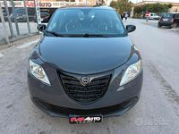 Usata Lancia Ypsilon Platinum 95 CV (69 kW) 2014 Blu Utilitaria