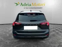 Begagnad Ford Focus ST 116 HK (85 kW) 2023 Grå Kombi