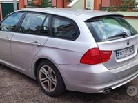 Usata BMW 318 2009 Grigio Station wagon