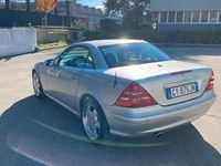 Usata Mercedes SLK320 218 CV (160 kW) 2001 Grigio Cabrio