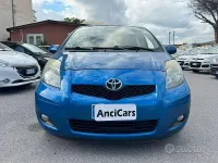 Occasion Toyota Yaris Sol 90 ch (66 kW) 2011 Bleue Citadine