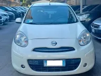 Usata Nissan Micra 80 CV (58 kW) 2015 Beige Utilitaria