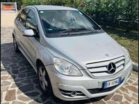 Usata Mercedes B180 109 CV (80 kW) 2009 Monovolume