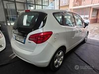 Usata Opel Meriva Cosmo 110 CV (80 kW) 2012 Bianco Monovolume