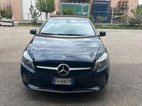 Usata Mercedes A250 211 CV (155 kW) 2015 Blu Berlina