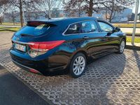 Usata Hyundai i40 136 CV (100 kW) 2012 Nero Station wagon