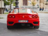 Usata Ferrari 360 400 CV (294 kW) 2002 Rosso Coupé
