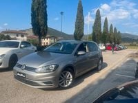Usata VW Golf VII Highline 110 CV (80 kW) 2017 Argento Berlina