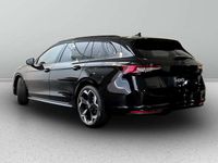 Nuova Skoda Superb SportLine 150 CV (110 kW) 2026 Nero ebano metallizzato Station wagon