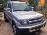 Usata Mitsubishi Pajero 120 CV (88 kW) 2000 Grigio SUV