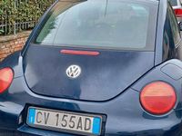 Usado VW New Beetle 101 CV (74 kW) 2005 Azul Utilitario