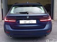 Usata BMW 320e Advantage 163 CV (119 kW) 2022 Phytonic blue Station wagon