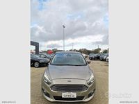 Usata Ford S-MAX Titanium 180 CV (132 kW) 2015 Grigio Monovolume
