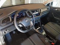 Usata VW T-Roc Style 116 CV (85 kW) 2019 Nero SUV