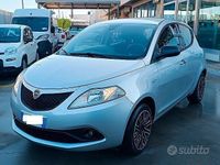 Usata Lancia Ypsilon S 163 CV (119 kW) 2021 Grigio Utilitaria