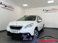 Usata Peugeot 2008 Allure 81 CV (59 kW) 2016 Bianco SUV