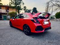 Usata Honda Civic Elegance 131 CV (96 kW) 2018 Rosso Berlina