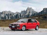 Usata Lancia Delta 140 CV (102 kW) 1991 Rosso Utilitaria