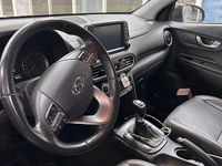 Usata Hyundai Kona Style 120 CV (88 kW) 2018 Grigio SUV