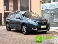 Usata Peugeot 2008 Allure 110 CV (80 kW) 2019 Blu SUV