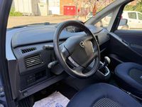 Usata Lancia Musa 77 CV (56 kW) 2009 Blu/azzurro Monovolume