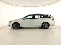 Usata Skoda Octavia Executive 150 CV (110 kW) 2025 Argento brillante metallizzato Station wagon
