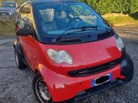 Usata Smart ForTwo Coupé 61 CV (44 kW) 2002 Utilitaria