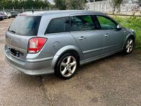 Usata Opel Astra Cosmo 110 CV (80 kW) 2008 Blu/azzurro Station wagon
