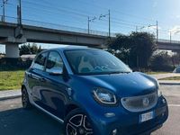 Usata Smart ForFour 75 CV (55 kW) 2016 Blu Utilitaria
