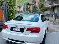 Usata BMW M3 420 CV (308 kW) 2010 Bianco Coupé