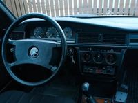 Usata Mercedes 190 122 CV (89 kW) 1988 Bianco Berlina