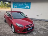 Usata Ford Focus Titanium 116 CV (85 kW) 2012 Rosso Berlina