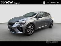 Usata Renault Clio V Techno 91 CV (66 kW) 2025 Grigio Berlina