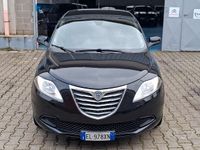 Usata Lancia Ypsilon Silver 69 CV (50 kW) 2012 Nero Utilitaria