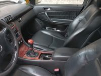 Usata Mercedes C220 150 CV (110 kW) 2005 Grigio Berlina