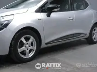 Usata Renault Clio IV Zen 75 CV (55 kW) 2019 Argento Berlina