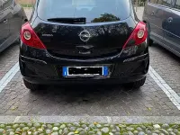 Usata Opel Corsa 85 CV (62 kW) 2010 Nero Utilitaria