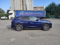 Usata Alfa Romeo Stelvio Executive 209 CV (153 kW) 2017 Blu/azzurro SUV