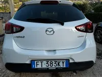 Usata Mazda 2 75 CV (55 kW) 2019 Bianco Berlina