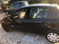 Usata Renault Clio II 75 CV (55 kW) 2011 Utilitaria