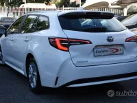 Usata Toyota Corolla Active 98 CV (72 kW) 2022 Bianco Station wagon