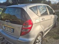 Usata Mercedes A180 Classic 109 CV (80 kW) 2011 Grigio Monovolume