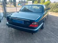 Usata Jaguar XJ6 241 CV (177 kW) 1996 Blu Berlina