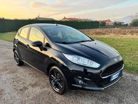 Usata Ford Fiesta 80 CV (58 kW) 2016 Nero Berlina