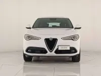 Usata Alfa Romeo Stelvio Executive 209 CV (153 kW) 2019 Bianco alfa SUV