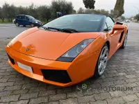 Usata Lamborghini Gallardo 519 CV (381 kW) 2006 Arancio borealis (pearl effect Cabrio