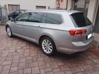 Usata VW Passat Executive 120 CV (88 kW) 2020 Silver met Station wagon